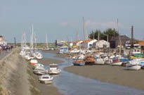 Mobile home rental Camping Les Joncs Du Roch Mobile home rental Camping Les Joncs Du Roch